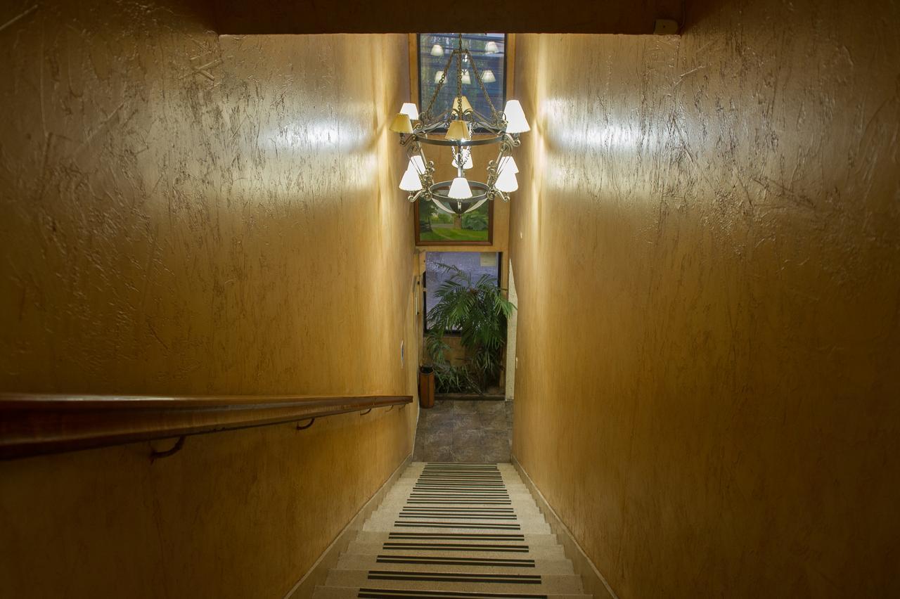 Hotel Dikran Los Angeles  Luaran gambar