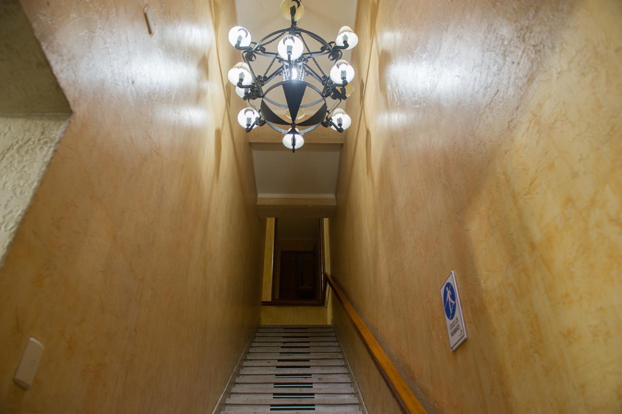 Hotel Dikran Los Angeles  Luaran gambar